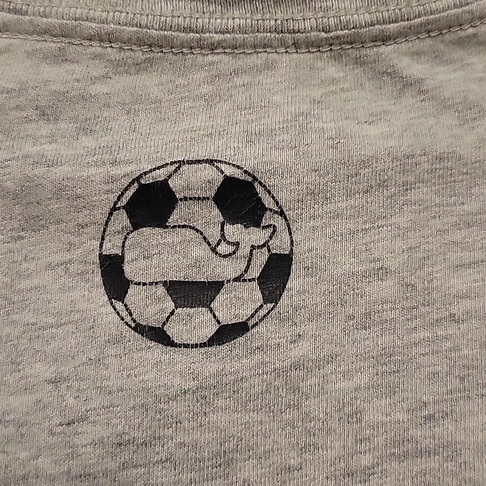 Vineyard Vines Large Gray Tshirt - Picture 6 of 6